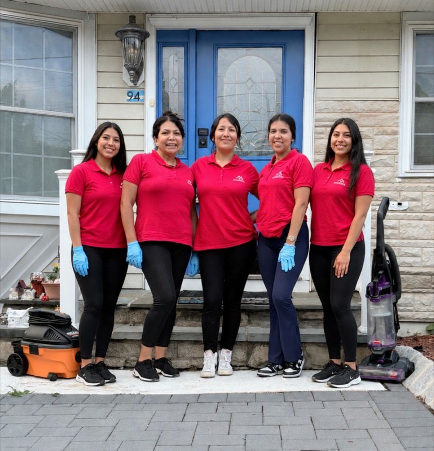 The Schefra Cleaning Service team